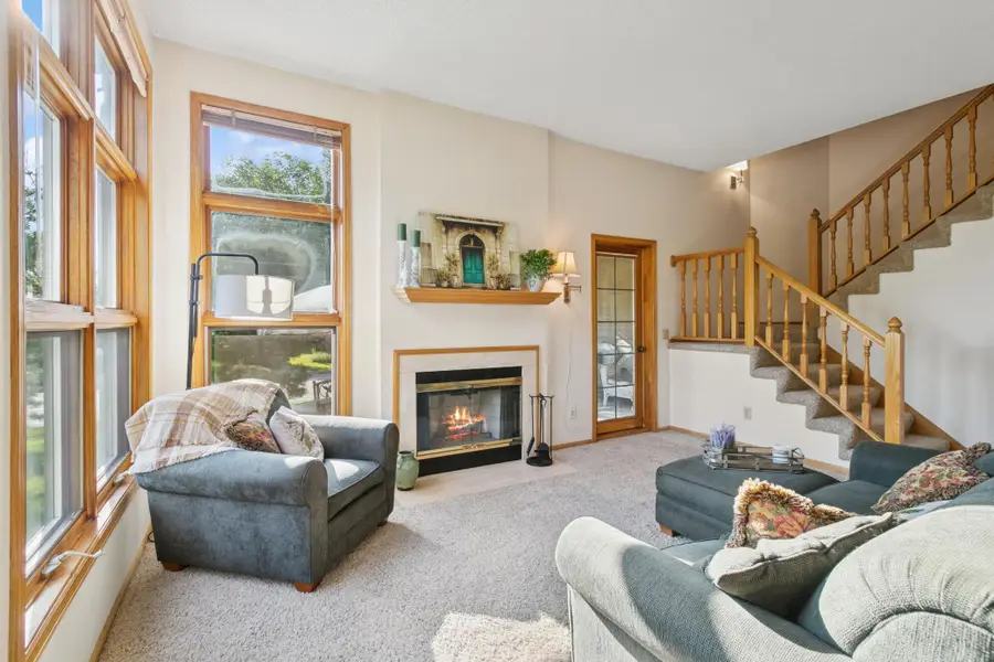 613 Sullivan Drive Ne, Columbia Heights, MN 55421 - Image #3