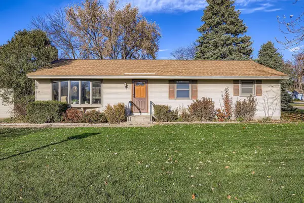 6802 117th Avenue N, Champlin, MN 55316