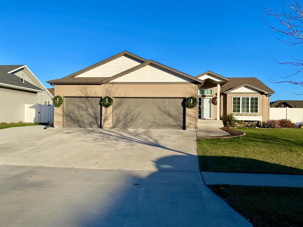 3037 Claire Drive E, West Fargo, ND 58078 - Image #1