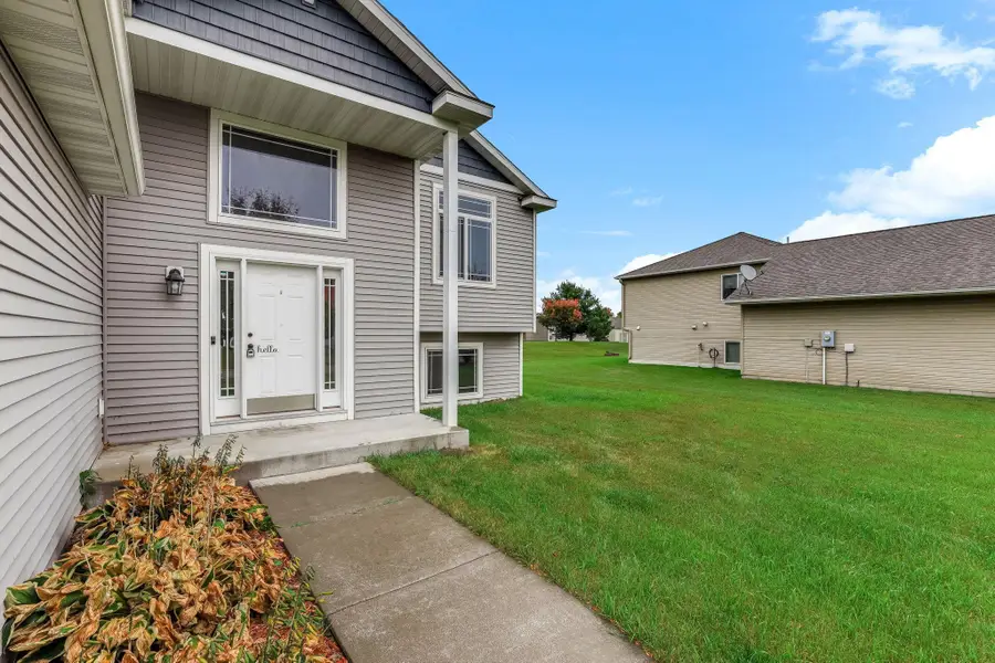 1006 Marion Street Se, Isanti, MN 55040 - Image #3