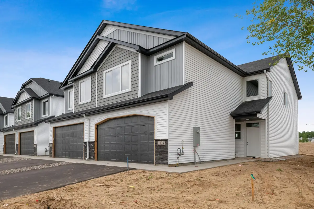 2100 Cleveland Lane S, Cambridge, MN 55008 - Image #1