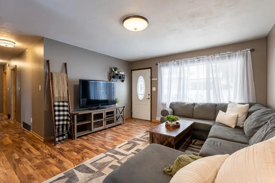 204 S 3rd Street, Goodhue, MN 55027 - Image #3