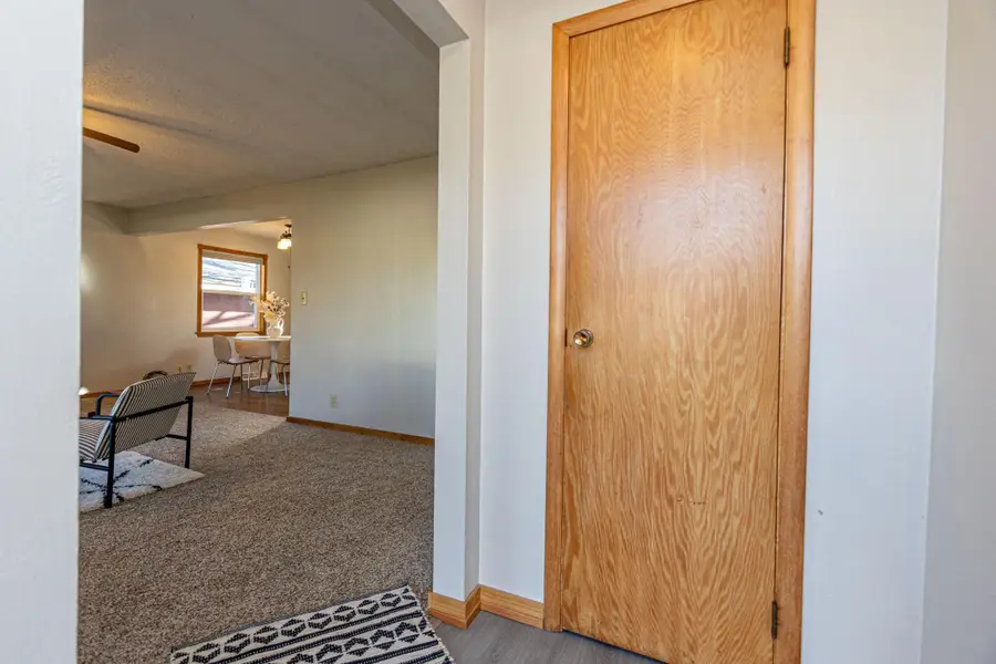 105 Ross Garden Nw, Alexandria, MN 56308 - Image #3