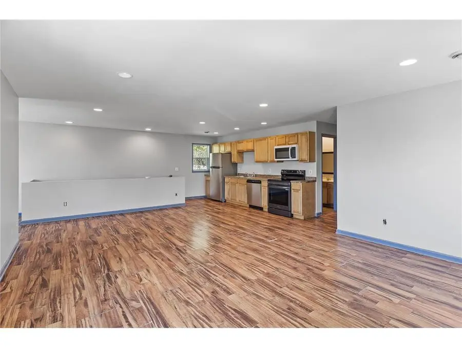 1136 Ross Avenue, Saint Paul, MN 55106 - Image #2