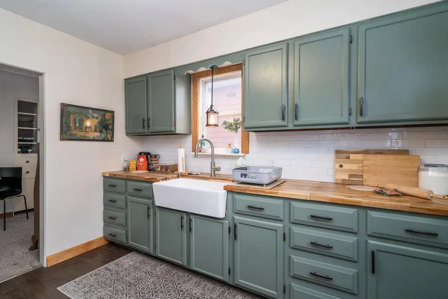 601 N Front Street, Crookston, MN 56716 - Image #2