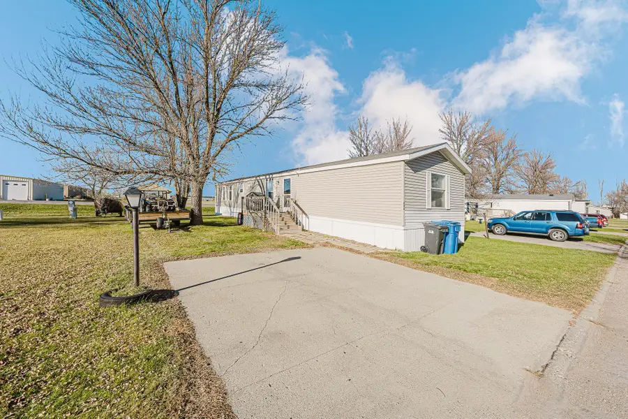 206 8th Street Nw, Dilworth, MN 56529 - Image #3