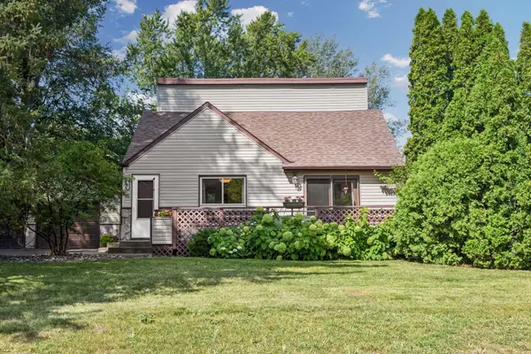 5391 Raymond Avenue, Mounds View, MN 55112