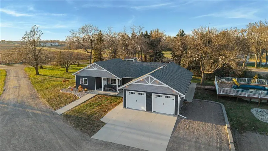 4010 40th Avenue Sw, Montevideo, MN 56265 - Image #2