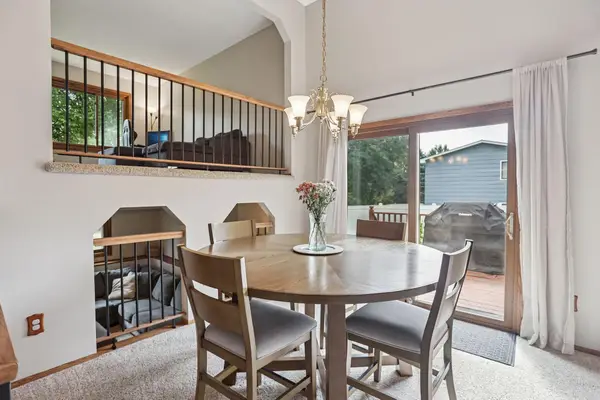 5860 Hodgson Road, Shoreview, MN 55126