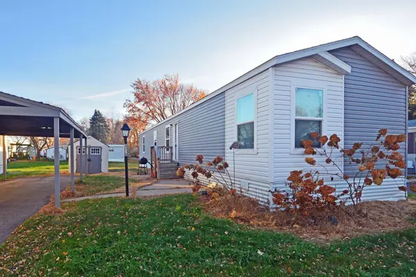 1368 96th Lane Ne, Blaine, MN 55434