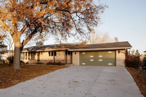 3213 Skycroft Drive, Saint Anthony, MN 55418