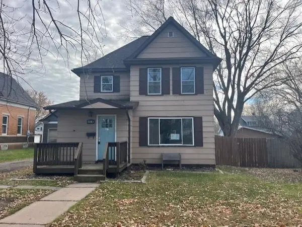 416 W Marshall Street, Rice Lake, WI 54868