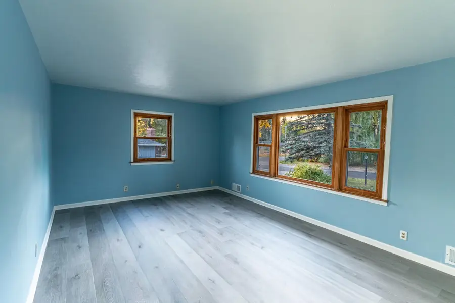 1740 Onacrest Curve, Maplewood, MN 55117 - Image #2