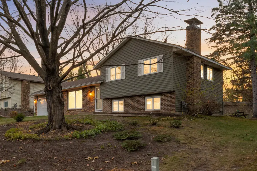 10134 Utah Avenue S, Bloomington, MN 55438 - Image #2