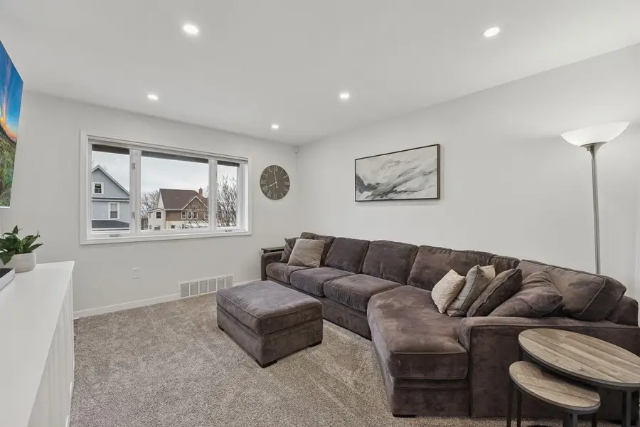 907 E 7th Street, Duluth, MN 55805 - Image #3