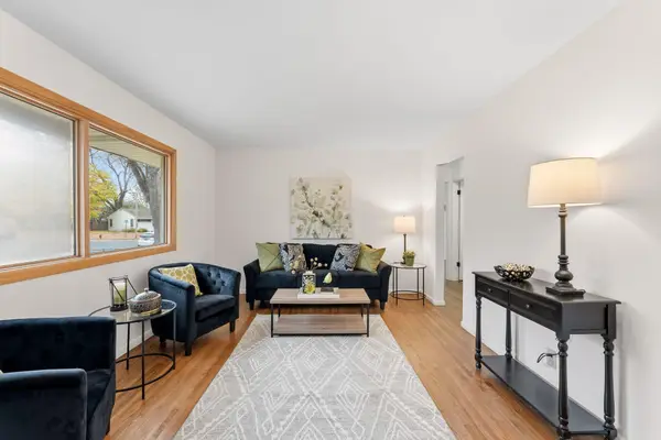 1114 W 80 1/2 Street, Bloomington, MN 55420