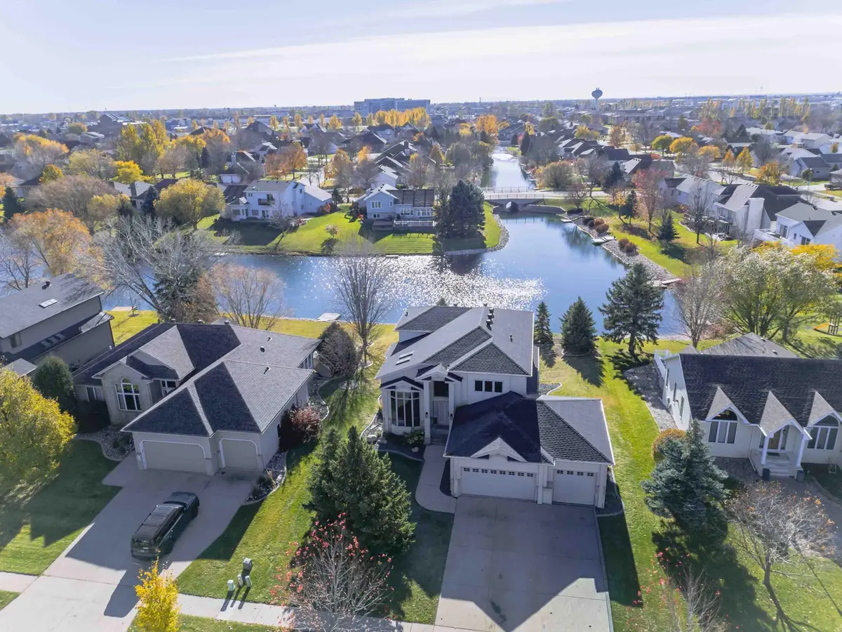 3102 26th Avenue S, Fargo, ND 58103 - Image #1