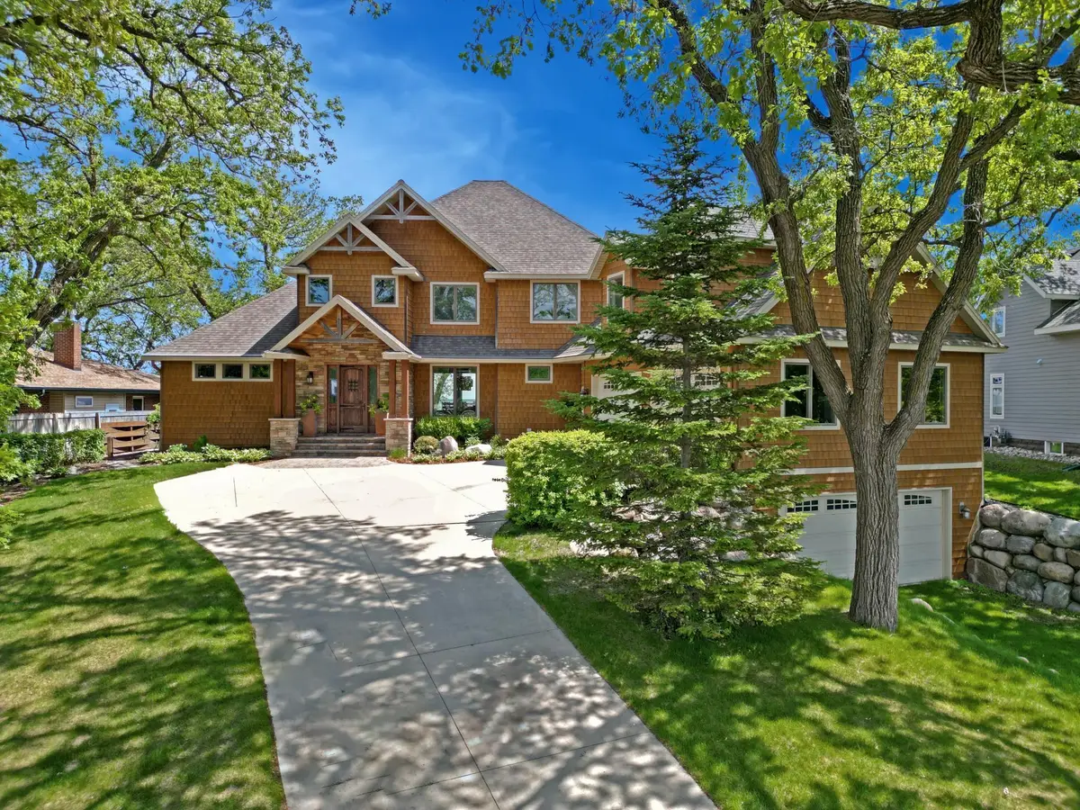 263 Lake Avenue N, Spicer, MN 56288 - Image #1