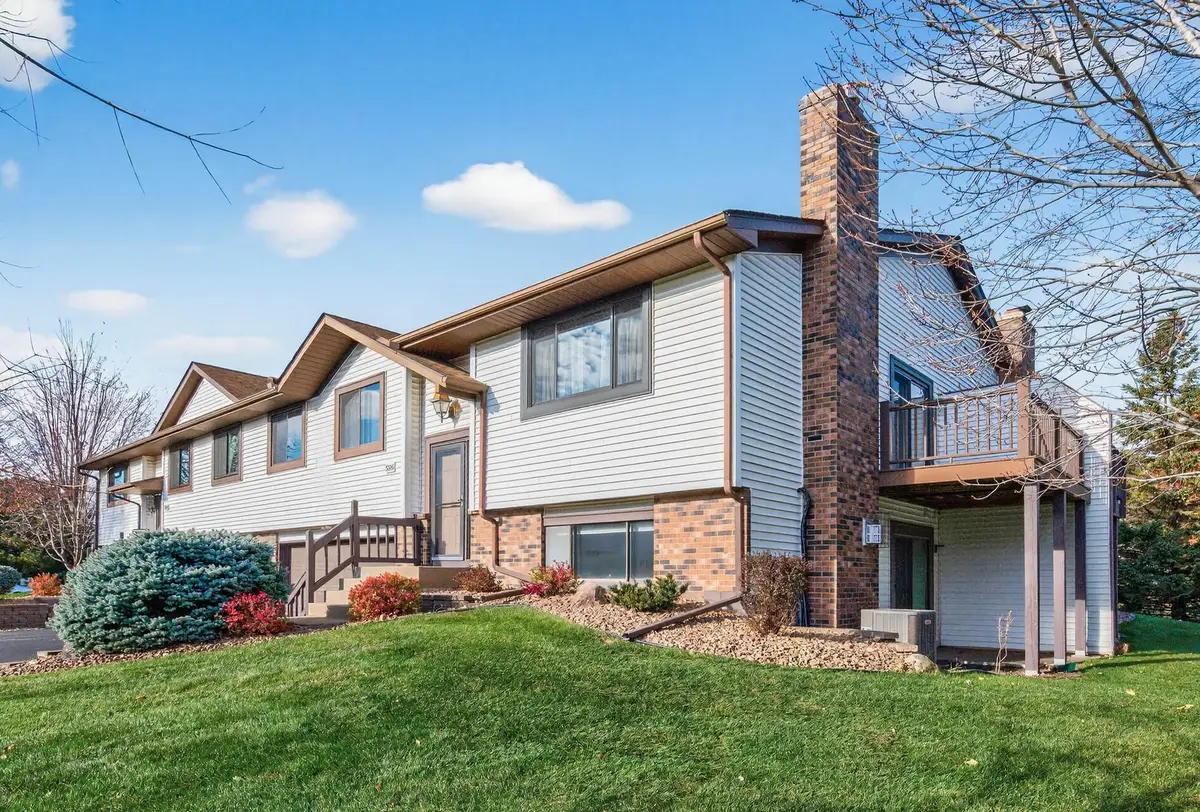 5586 Donegal Drive, Shoreview, MN 55126 - Image #1