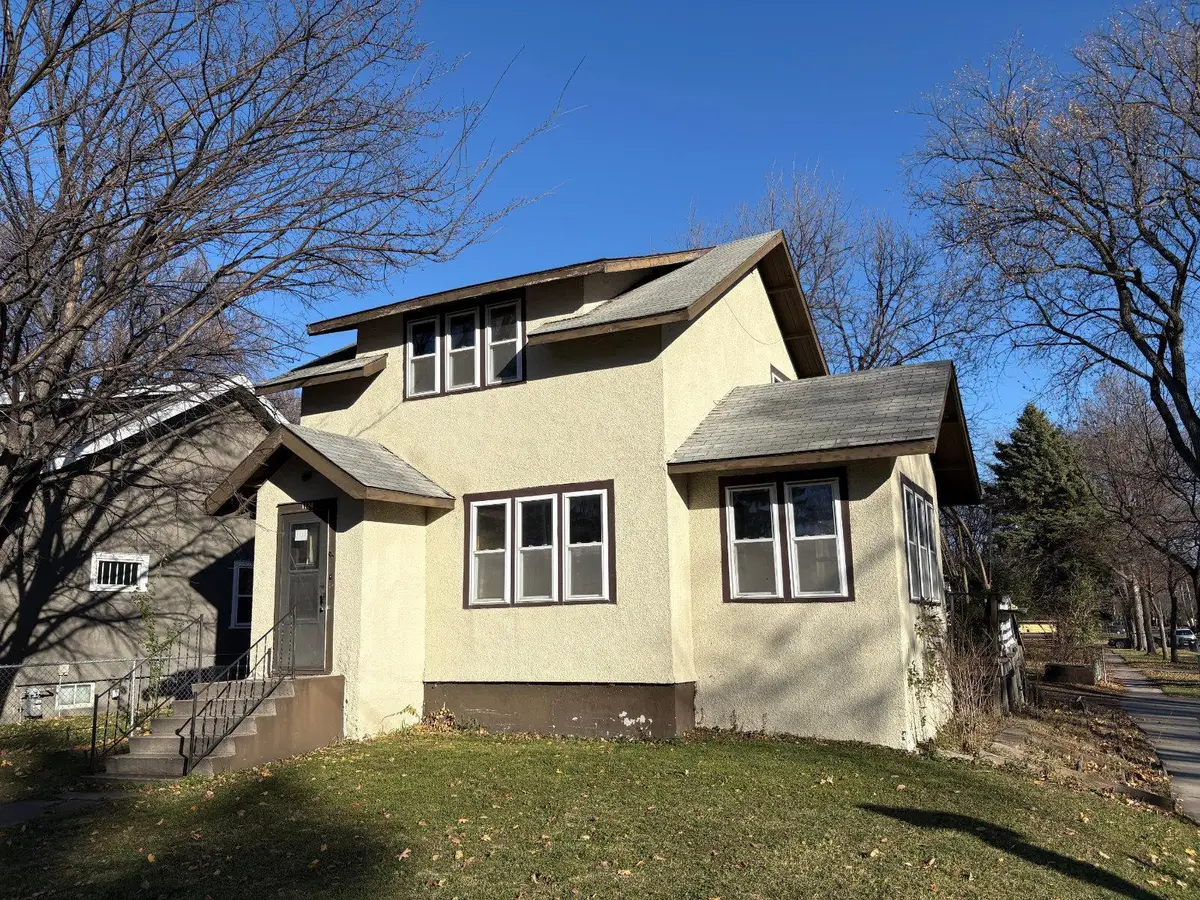 1124 University Drive S, Fargo, ND 58103 - Image #1