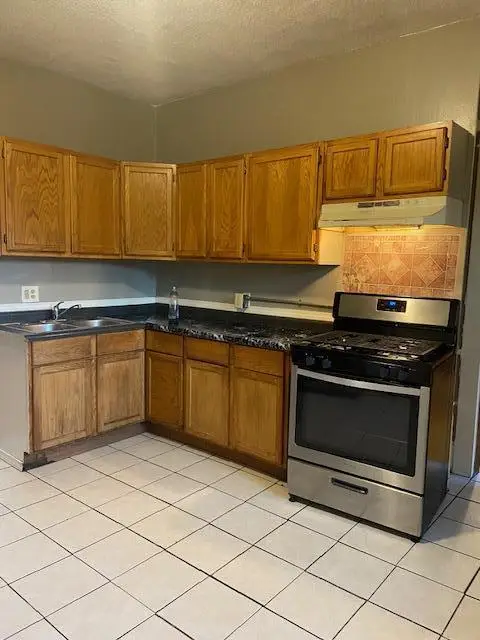 1123 Humboldt Avenue N, Minneapolis, MN 55411 - Image #3