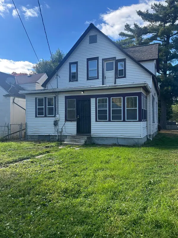 2958 Russell Avenue N, Minneapolis, MN 55411