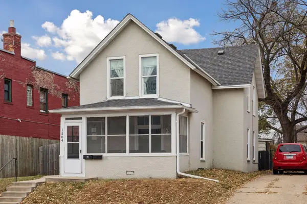 1504 4th Street Ne, Minneapolis, MN 55413