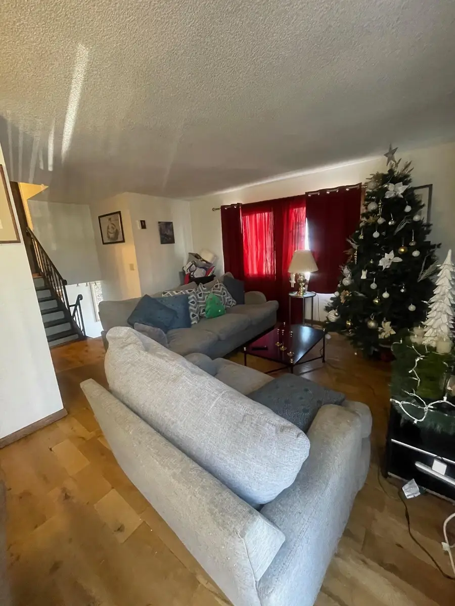 6009 64th Avenue N, Brooklyn Park, MN 55429 - Image #3