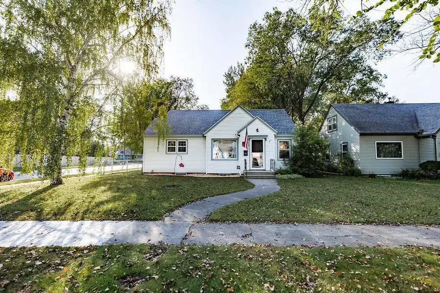 603 12th Street N, Moorhead, MN 56560 - Image #2