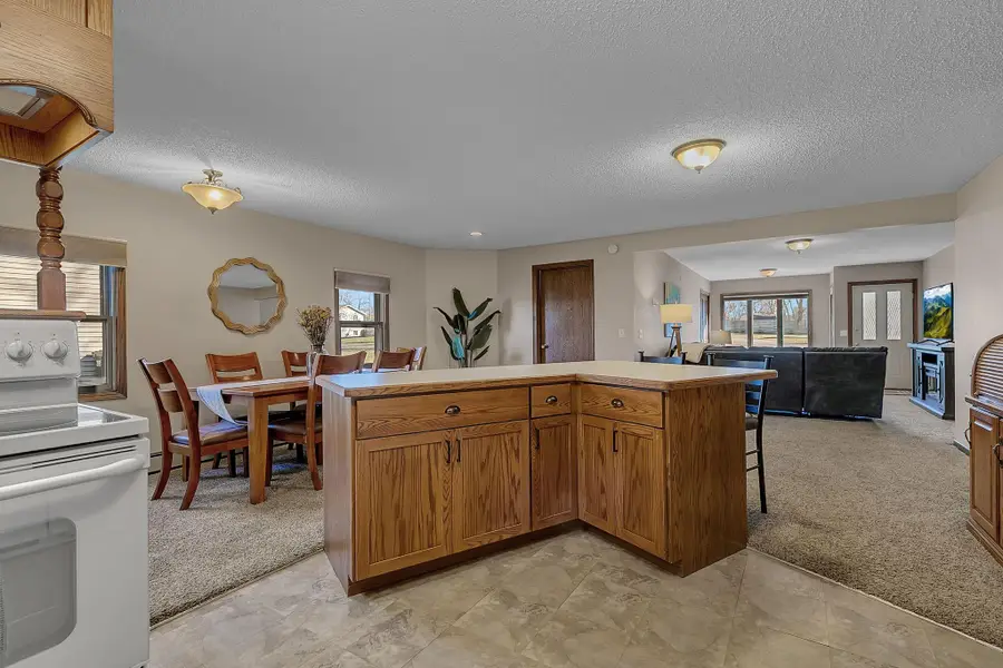 605 Chinook Avenue Sw, Avon, MN 56310 - Image #2