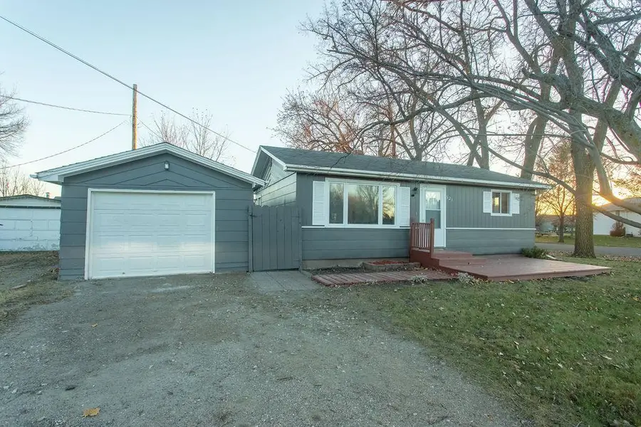 921 18th Avenue N, Moorhead, MN 56560 - Image #2