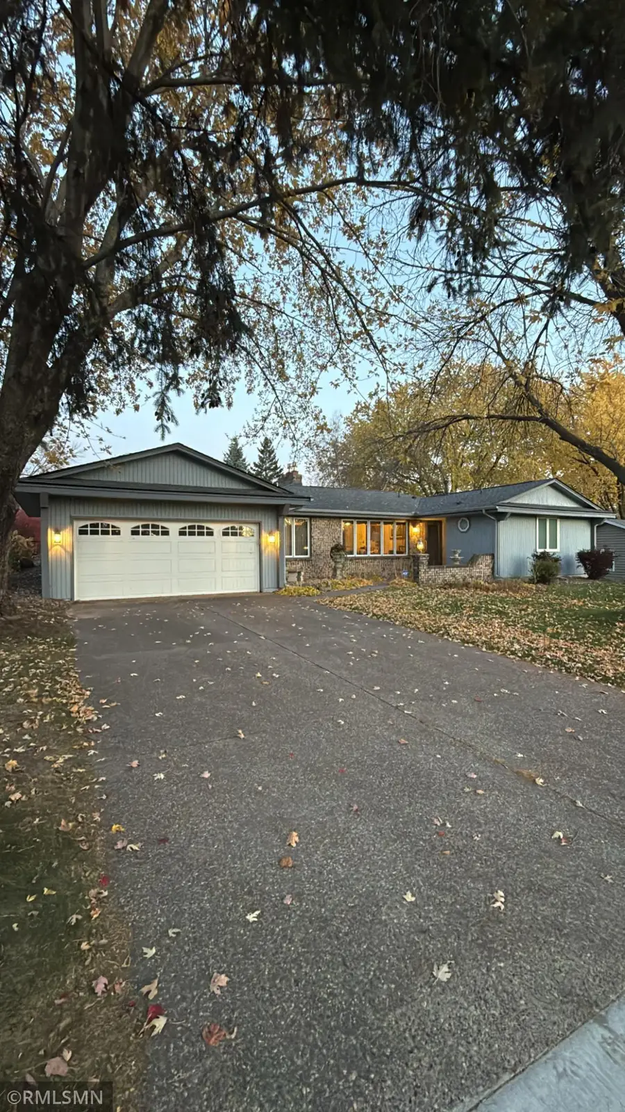 2231 Queens Drive, Woodbury, MN 55125 - Image #2