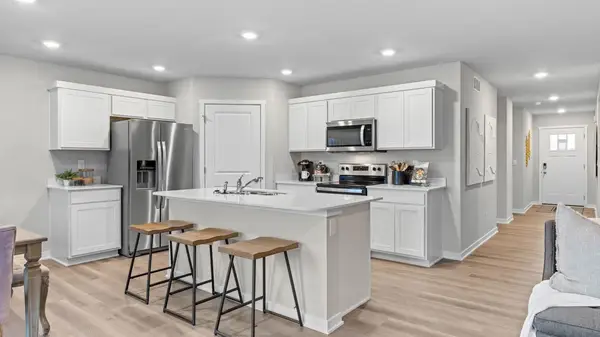 1036 Goldenrod Trail, Waconia, MN 55387