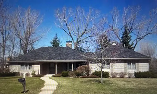 8100 Rhode Island Circle, Bloomington, MN 55438