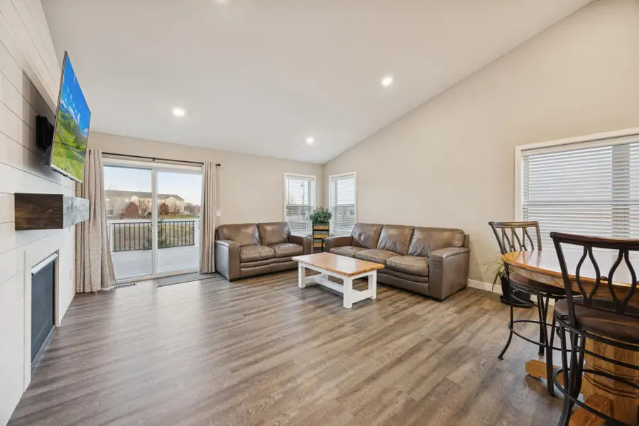 1336 Chestnut Circle, Carver, MN 55315 - Image #2