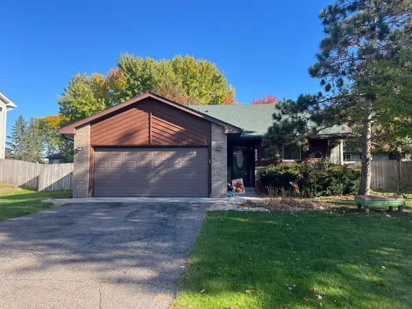 9863 Hamline Avenue N, Blaine, MN 55014