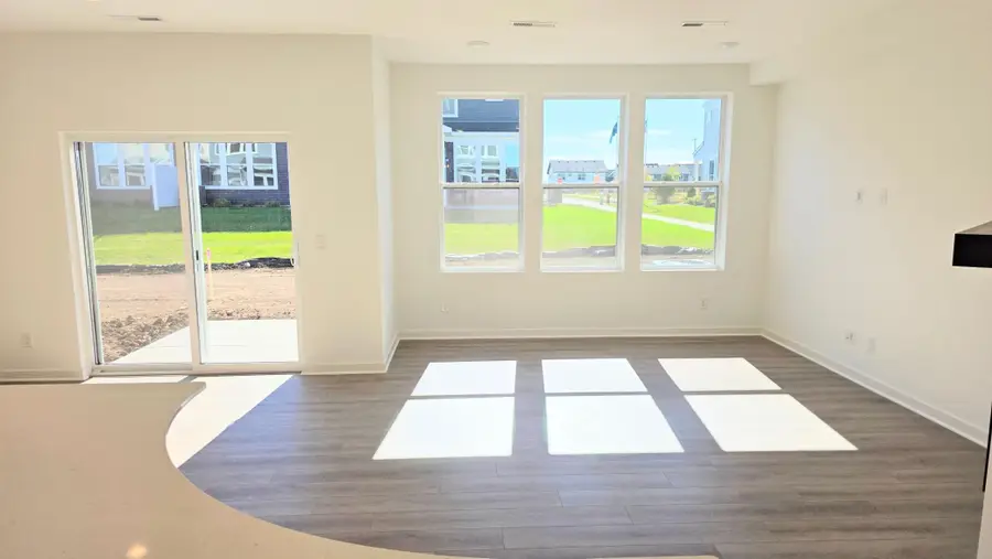 4744 Airlake Curve, Woodbury, MN 55129 - Image #3