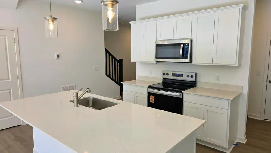 4748 Airlake Curve, Woodbury, MN 55129 - Image #3