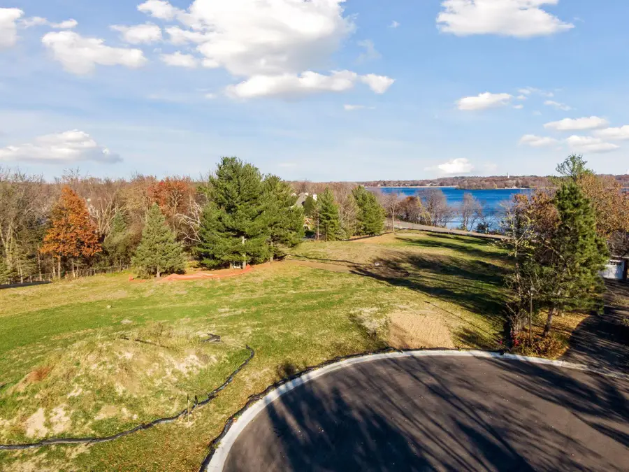 3941 White Oak Lane, Chanhassen, MN 55331 - #3
