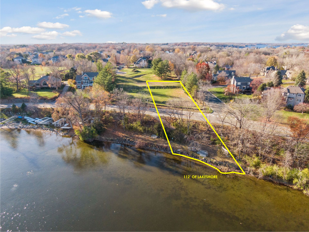 3930 Stratford Lane, Chanhassen, MN 55331 - #1
