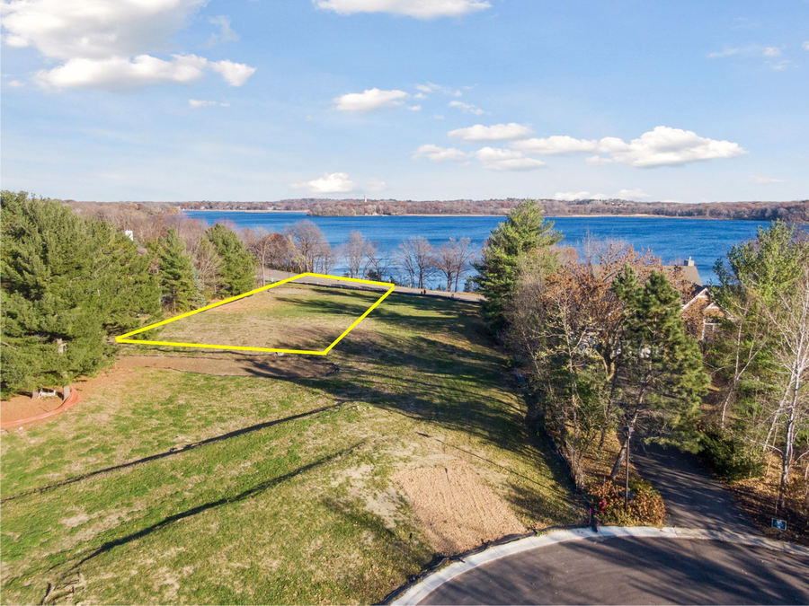3930 Stratford Lane, Chanhassen, MN 55331 - #2