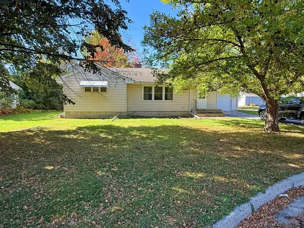 530 3rd Street E, Hector, MN 55342