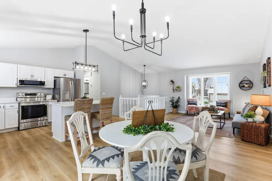 7234 158th Street W, Apple Valley, MN 55124 - Image #3