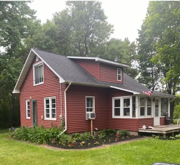 115 W Warren Street, Dresser, WI 54001