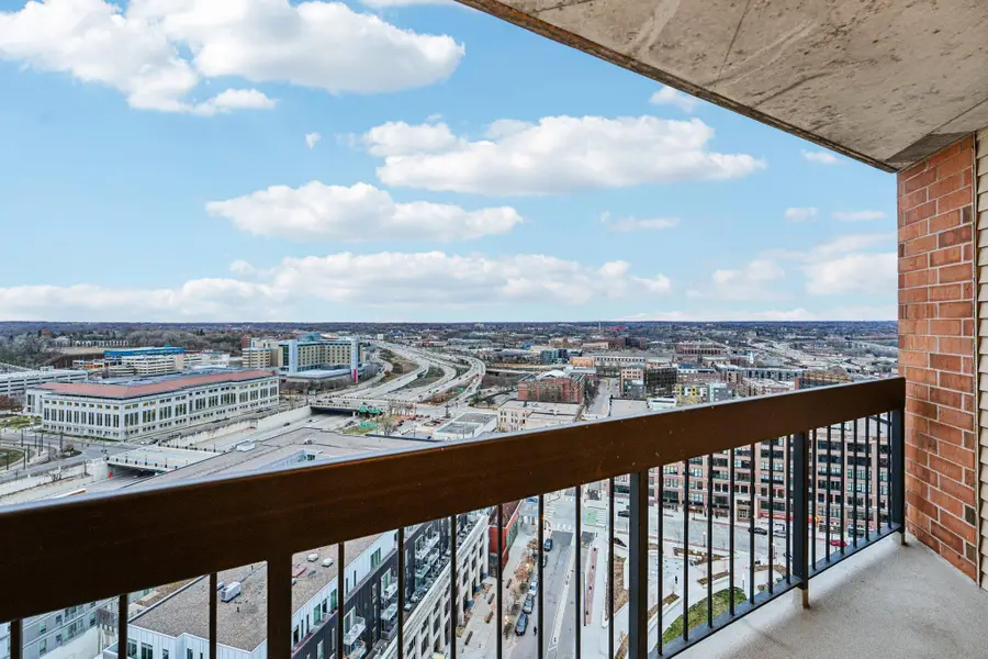 78 10th Street E #2409, Saint Paul, MN 55101 - Image #2