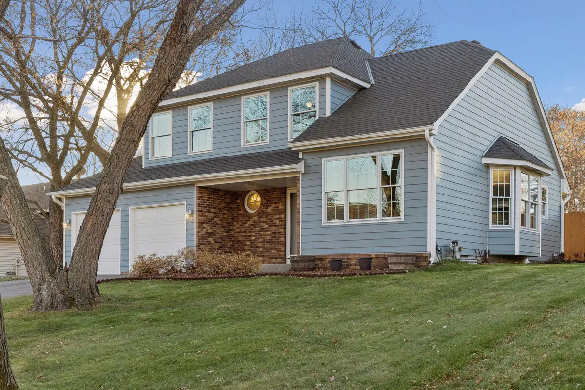 12888 Nightingale Street Nw, Coon Rapids, MN 55448 - Image #1