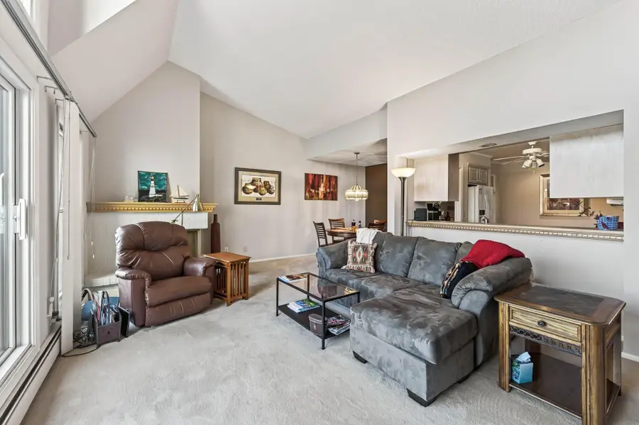 9500 Collegeview Road #308, Bloomington, MN 55437 - Image #2