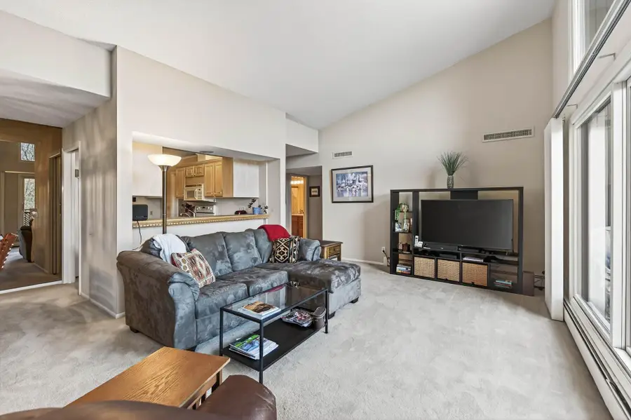9500 Collegeview Road #308, Bloomington, MN 55437 - Image #3