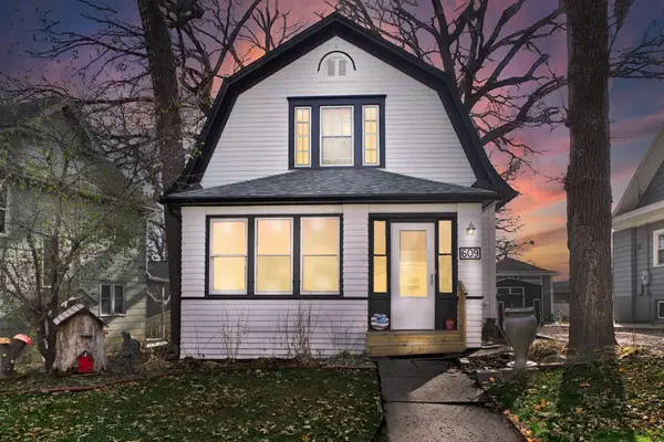 609 Oak Lane, Albert Lea, MN 56007