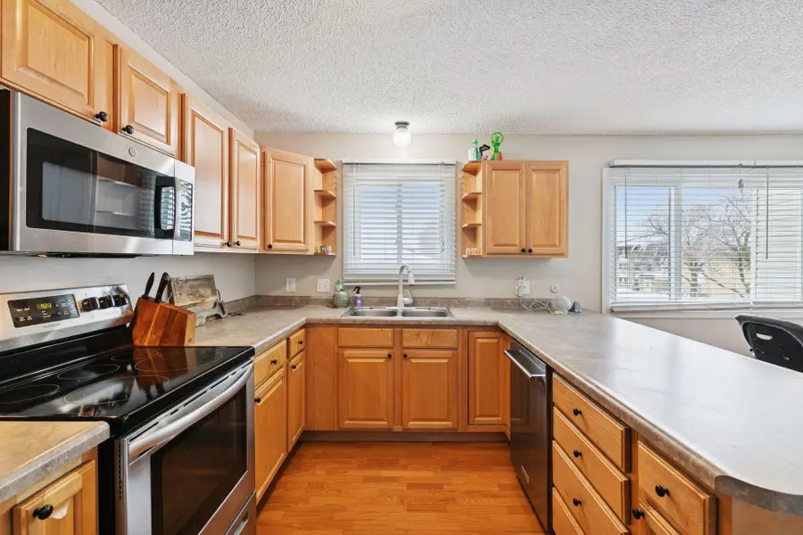 708 Heritage Way, Farmington, MN 55024 - Image #2